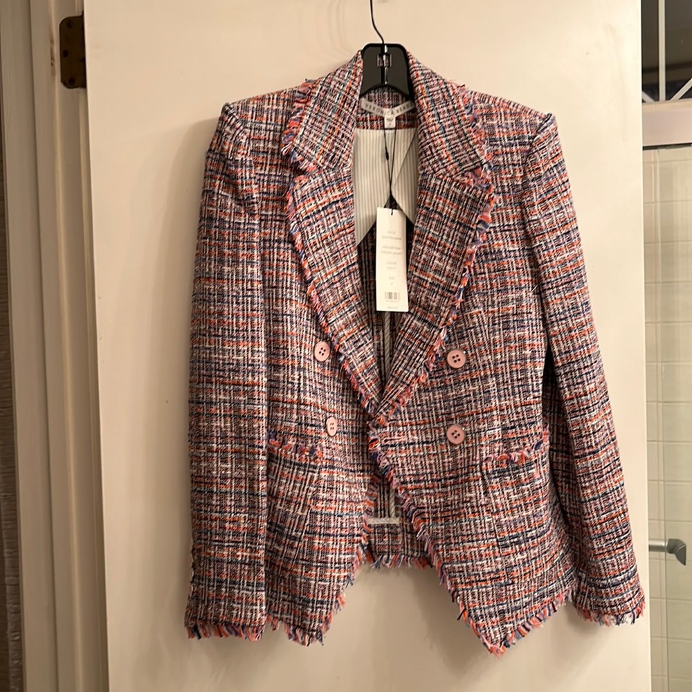 Veronica Beard This beautiful blazer is brand new.